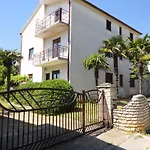 Zlata Vrcevan מדולין
