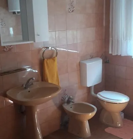 Zlata Vrcevan * Medulin